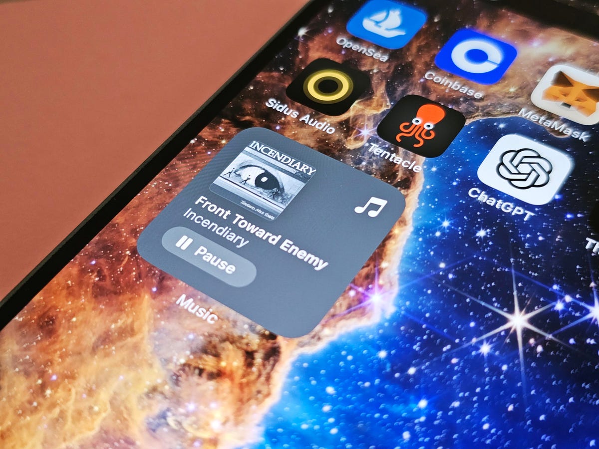 Music widget on iOS 17
